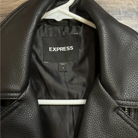 Express Women's Black Faux Leather Jacket - Picture 2 of 3